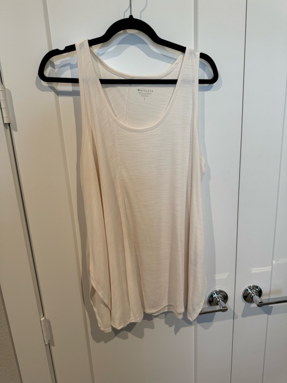 Athleta Cream Scoop Neck Tank Top - Lightweight Layering